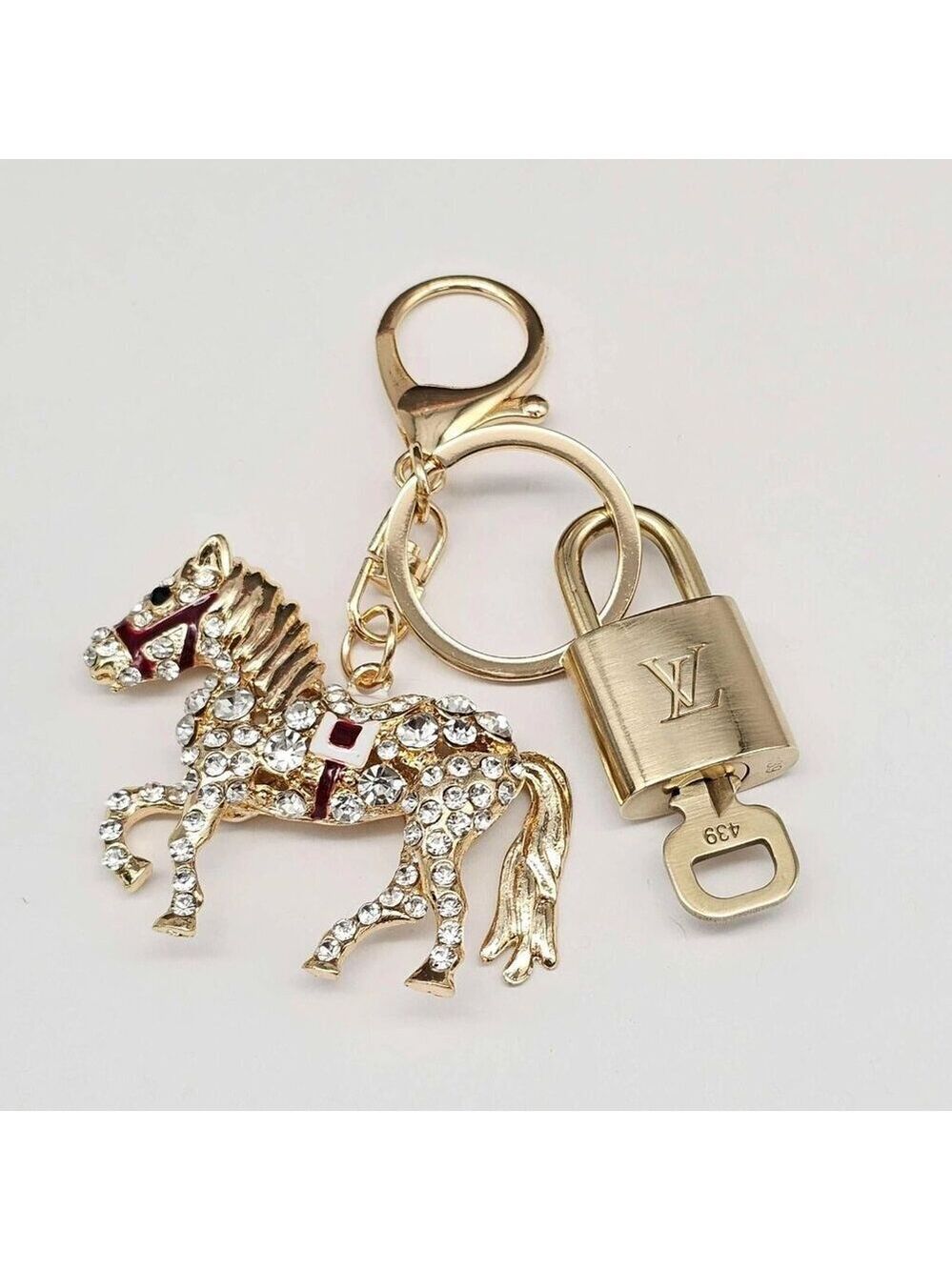 Authentic Louis Vuitton Padlock Gold 🔒 Key Set + Unbranded Keychain Charm - Picture 4 of 9